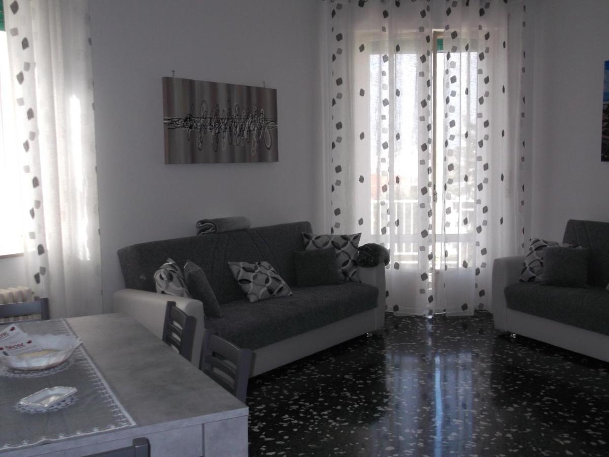 Ferienwohnung Da Livia Locorotondo Exterior foto
